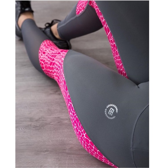 Workout pants - Picture 5 of 7